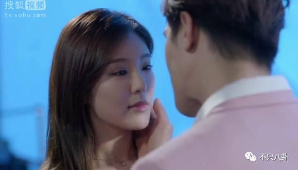 男女主娱乐圈吃瓜的小说,瓜田里的甜蜜邂逅